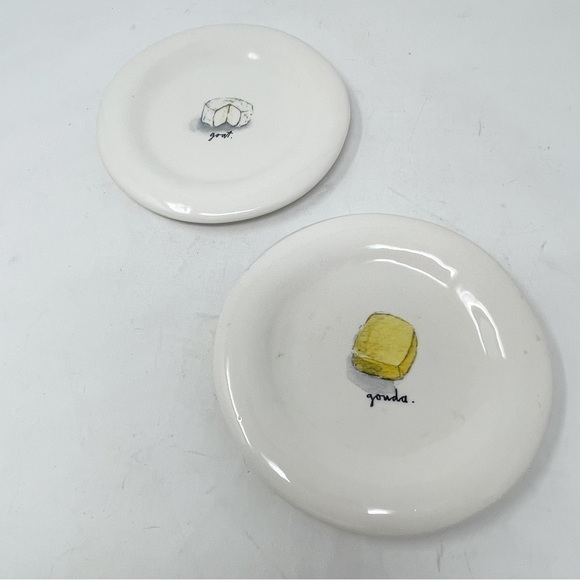 RAE DUNN Set Of 2 Two Round Cheese Plates Gouda & Goat 6” Round Ivory Shiny - Picture 1 of 5